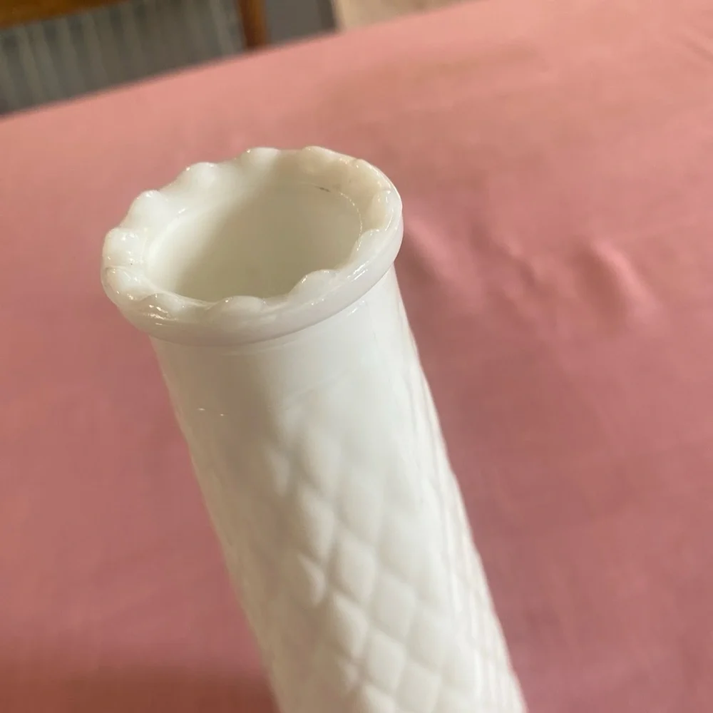 Vintage EO Brody Bud Vase White Milk Glass‎ Diamond Quilted Pattern 8 3/4